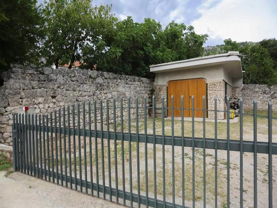 Apartman Maida Благай Екстериор снимка